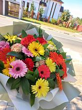 Букет цветов из:  Герберы #REPLACE_PRED# Исламее