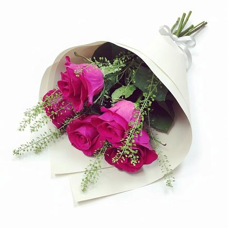 Букет цветов из: Розы в Исламее