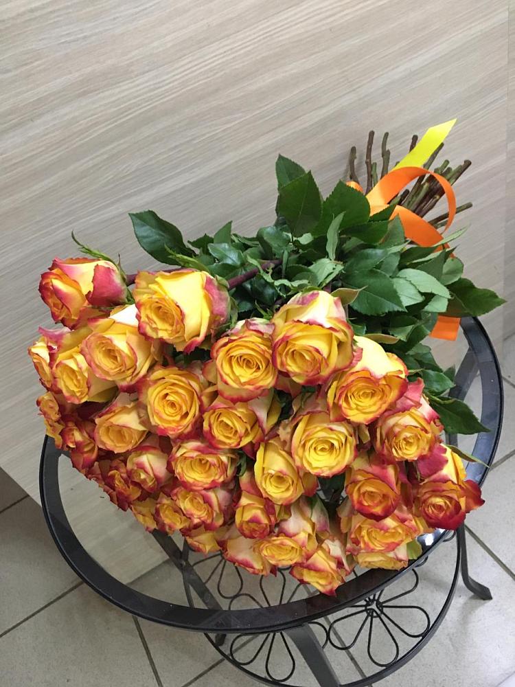 Желтые розы  в Исламее Букет Желтые розы в Исламее