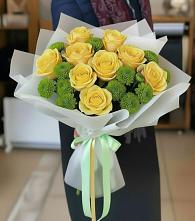 Букет цветов из:  Хризантемы и Розы в Исламее